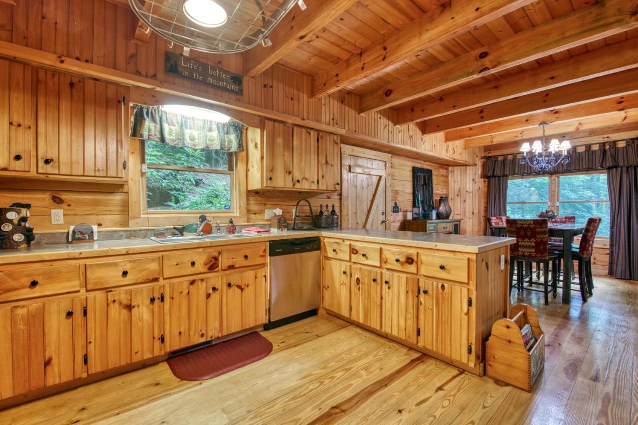 Forest Hideaway Maggie Valley Exterior foto